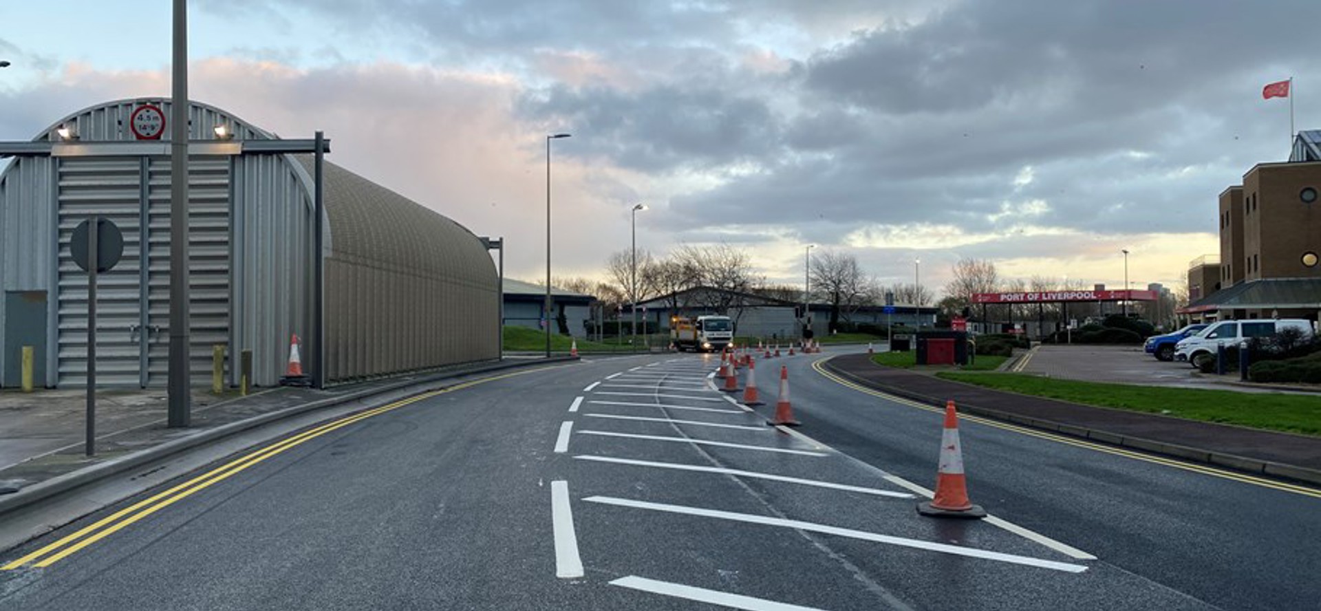 Background image - Road Re