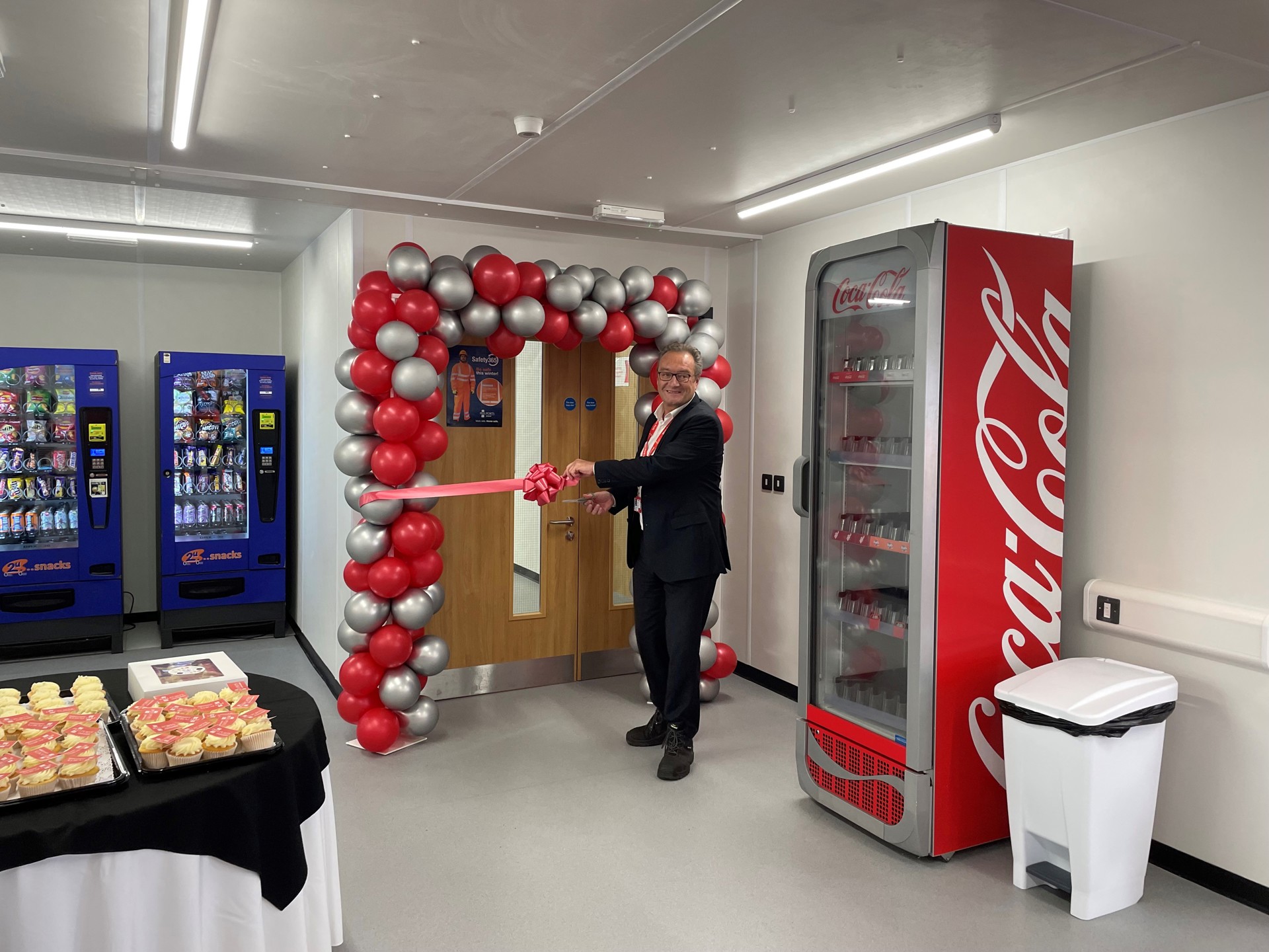 Background image - Opening1