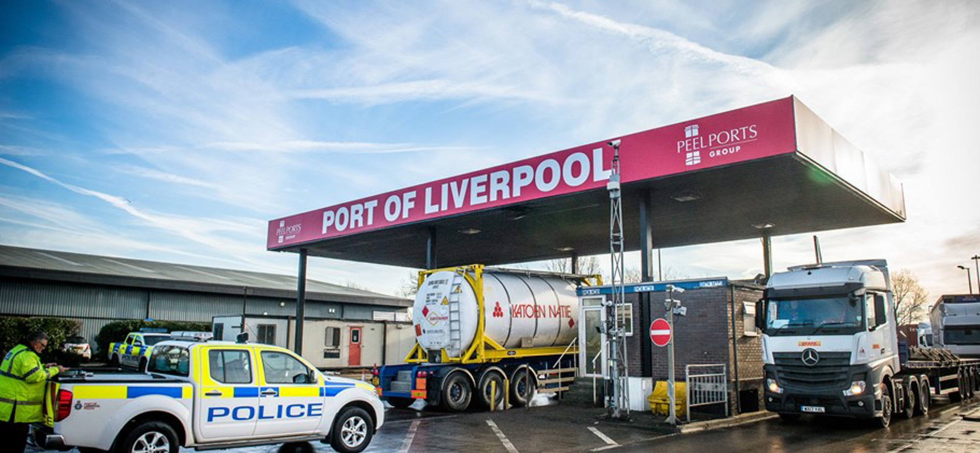 Background image - Peel 76